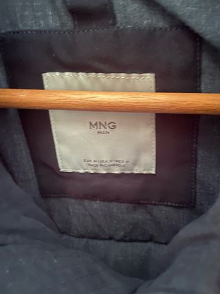 chaleco azul marino mango hombre