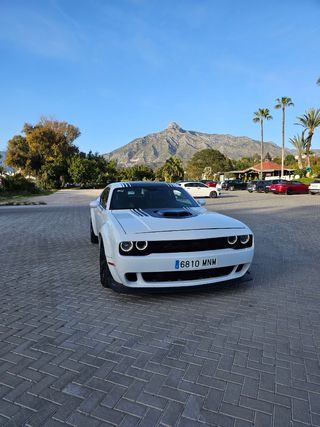 Dodge challenger 2016 5.7 Shaker