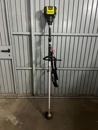 Cortacesped y desbrozadora (ambas electricas)