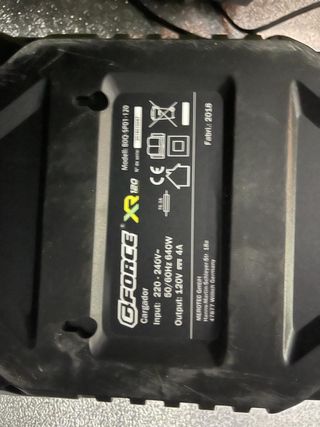 Cortacesped y desbrozadora (ambas electricas)