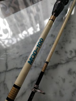 Caña de pescar antigua Harnell