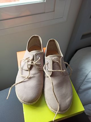 Zapatilla niño número 32