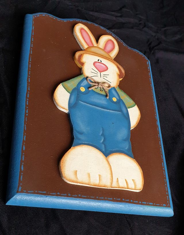 cuadrito / Pieza única / Pintada a mano