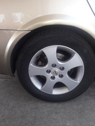 Nissan Primera 2003