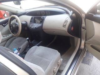 Nissan Primera 2003