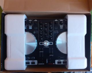 Mesa de mezclas dj reloop beat