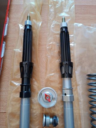 Suspensiones delanteras Husqvarna 701