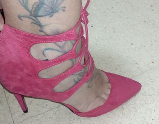 Tacones rosa fucsia antelina sin estrenar 💗