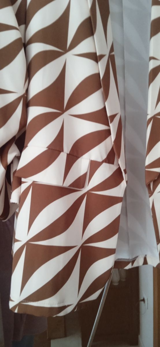 Chaqueta Nueva. 38/40.