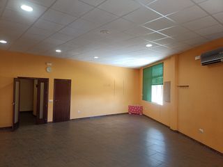 Oficina - Local en VENTA