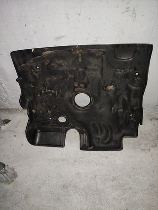 Tapa motor Peugeot 307 2.0 HDI 90cv