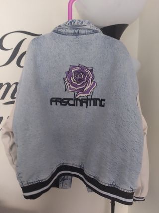 Cazadora beisbolera Talla M NUEVA