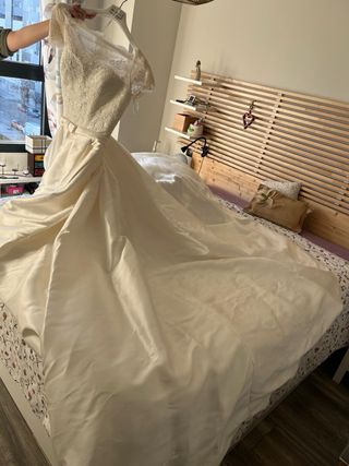 Vestido de Novia de White One, modelo SAMI