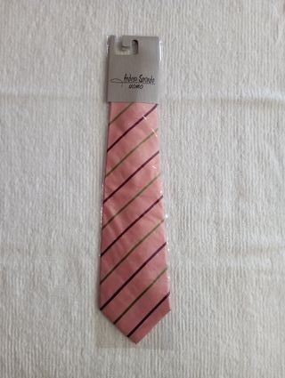 Corbata italiana SIN ESTRENAR