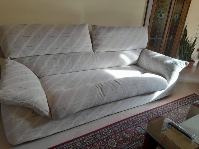 Divano 3 posti beige