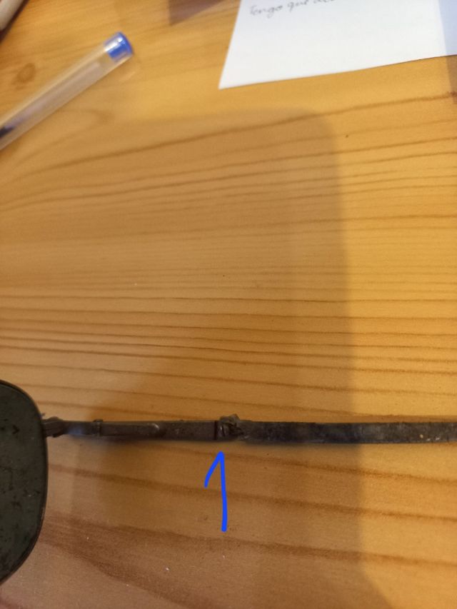 Tornillos y tuerca repuesto gafas