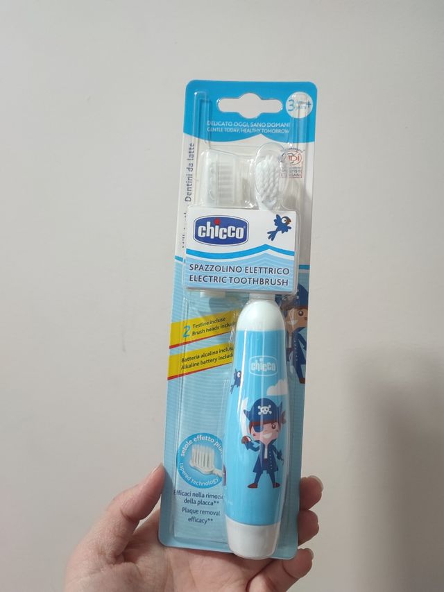 Chicco cepillo eléctrico +3 años
