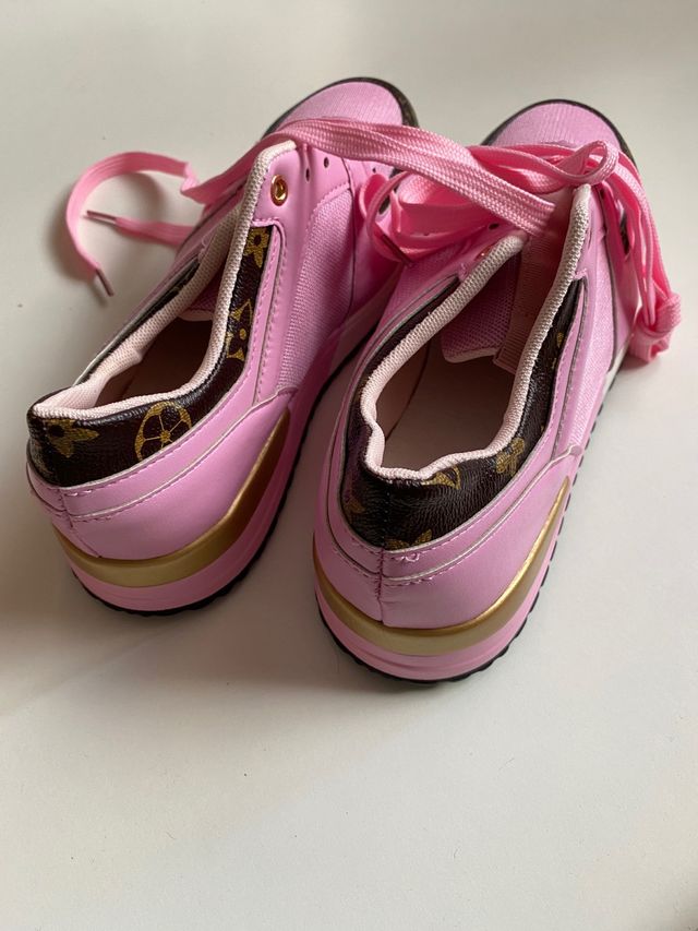 Deportivas mujer rosas