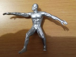 Silver surfer marvel muñeco