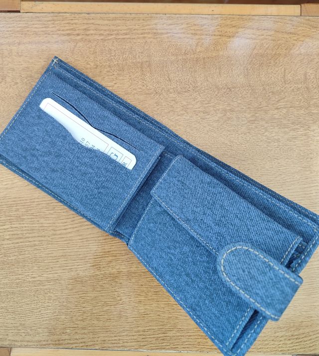 Cartera efecto vaquero