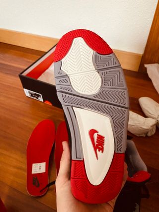 Nike Air jordan 4 Bred Reimagined