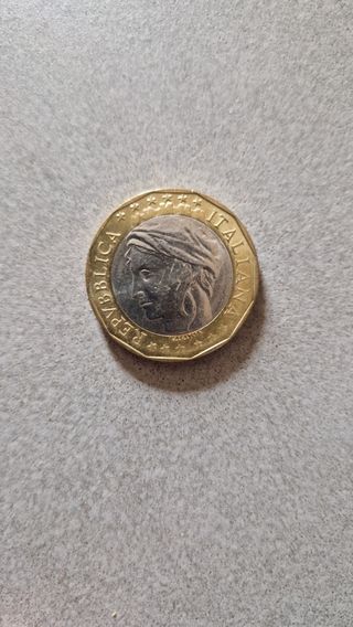 Moneta 1000 lire confini sbagliati 1997