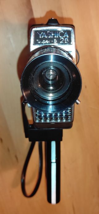 Cámara de video YASHICA vintage