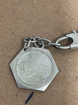 Llavero moneda 5 pesetas