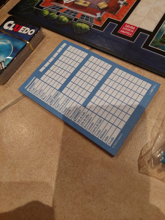 CLUEDO - juego de mesa - HASBRO 2020