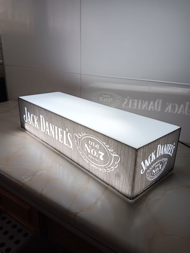Jack Daniels base luminosa