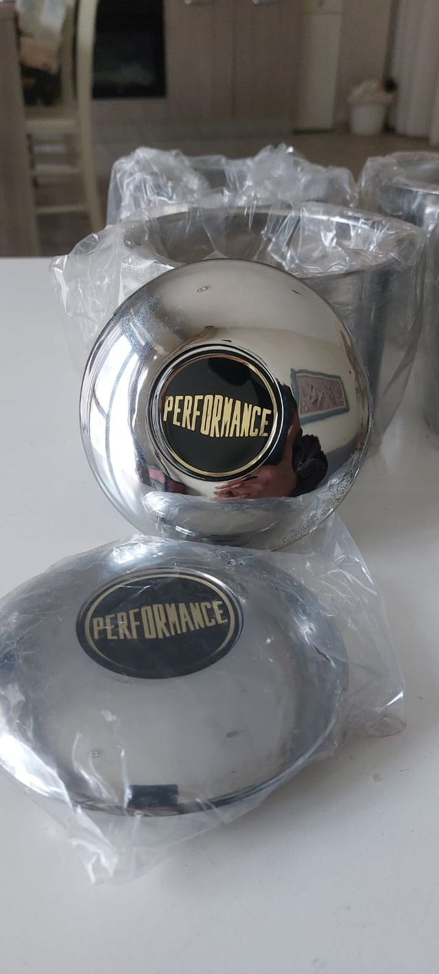 Tuning Set di 4 coprimozzo cromati per fuoristrada