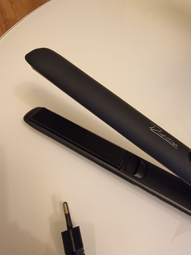 Plancha de pelo Iónica.