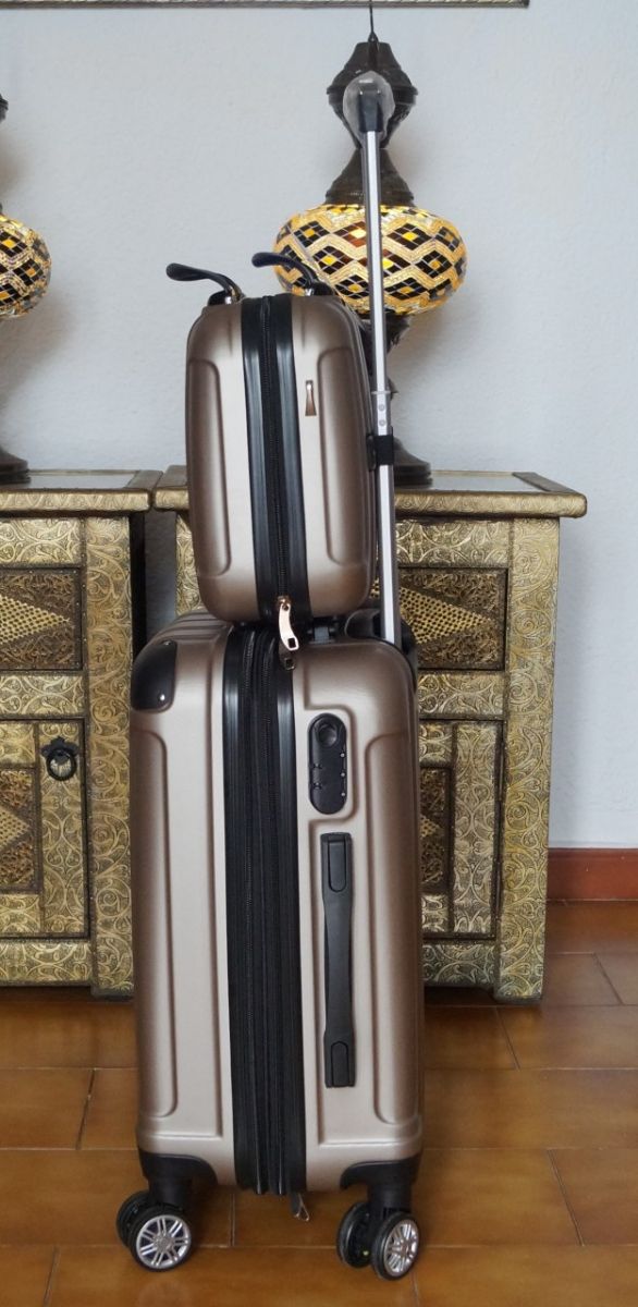 Maleta Cabina 10 kg y Neceser Expandibles 8 Ruedas