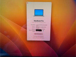Macbook Pro 13” 2017 Touchbar - Sin batería. 