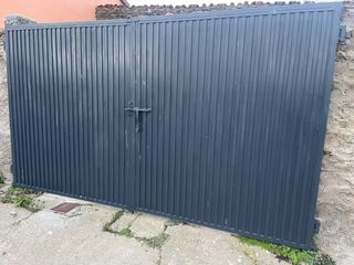 puertas de hierro
