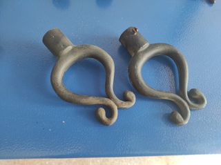 Terminales de forja barra cortina negros