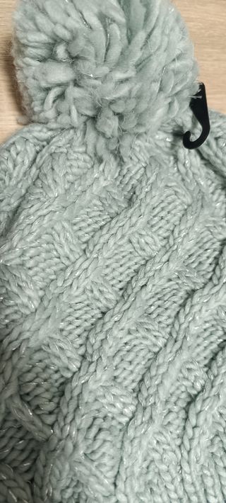 Gorro de lana nuevo Sfera 