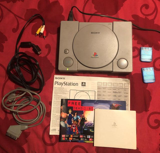PlayStation 1 Console PAL funzionante