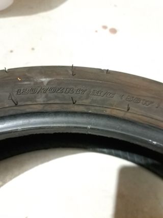 Neumatico moto 120/70r17