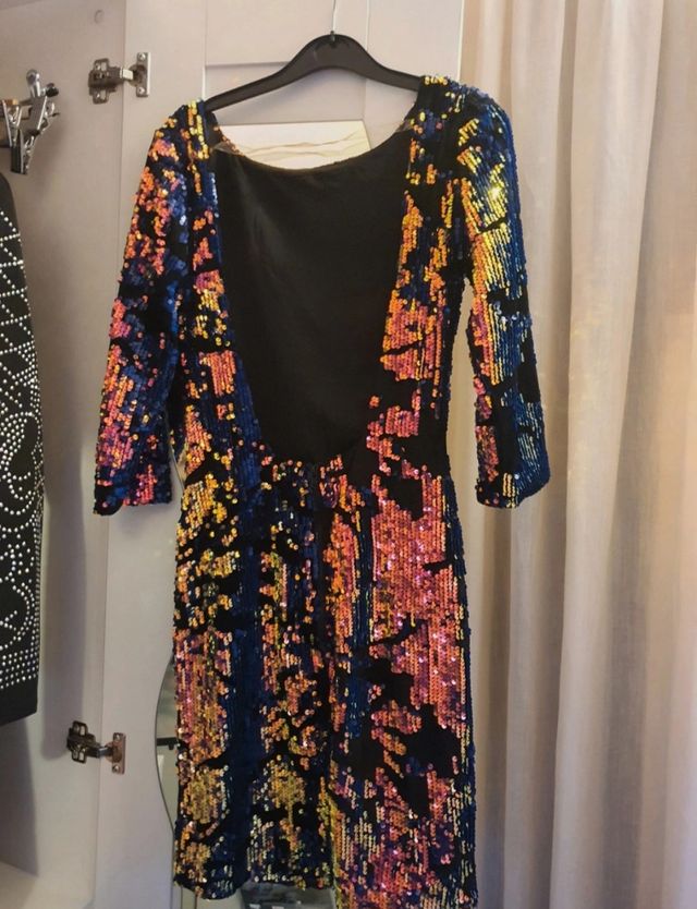 Vestido ajustado lentejuelas