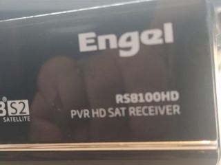 Receptor Engel RS 8100HD