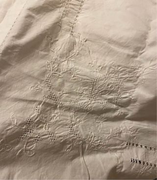 lenzuolo vintage ricamato a mano