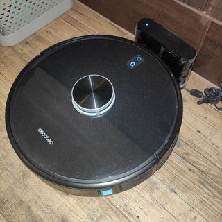 Robot conga cecotec 4490