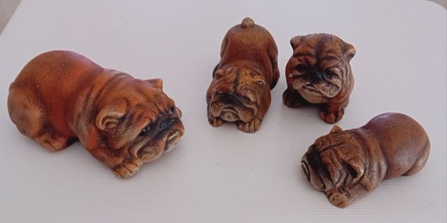 CANI BULLDOG INGLESI