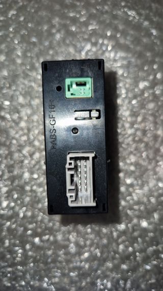MODULO ELECTRONICO MAZDA 3 