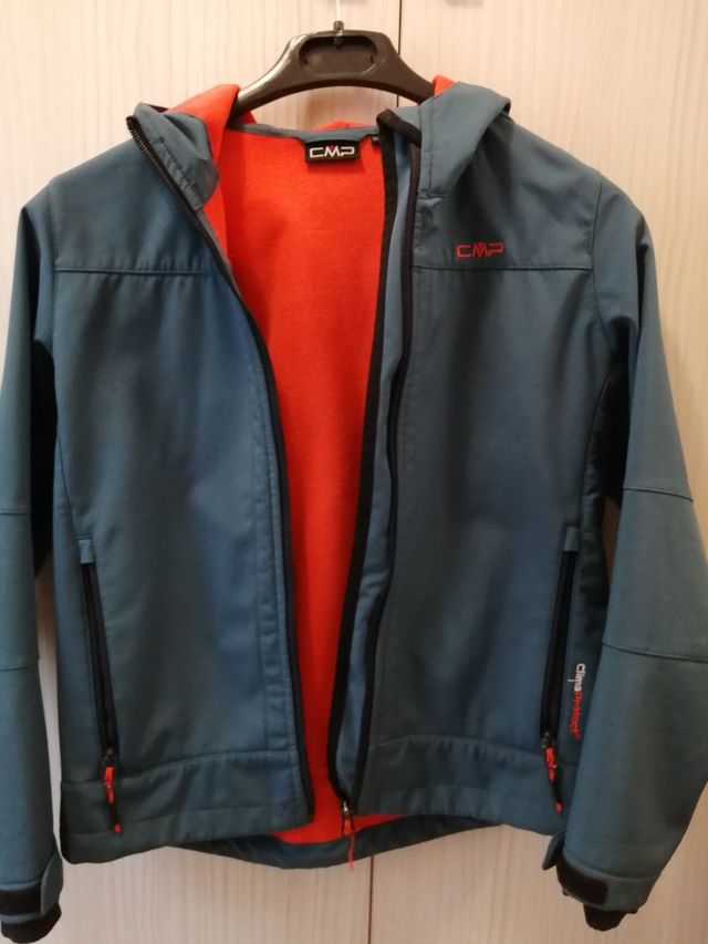 Chaqueta CMP