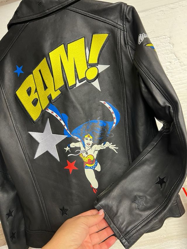 chaqueta BIKER PIEL ZARA  WONDER WOMAN