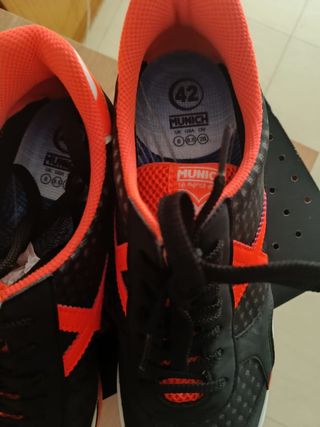 Zapatillas futbito Munich talla 42