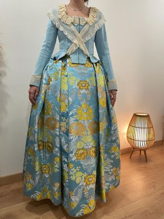 Traje de fallera 
