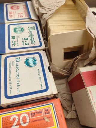 Diapositivas antiguas + proyector